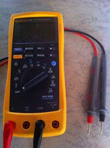 Fluke 189 True RMS Multimeter